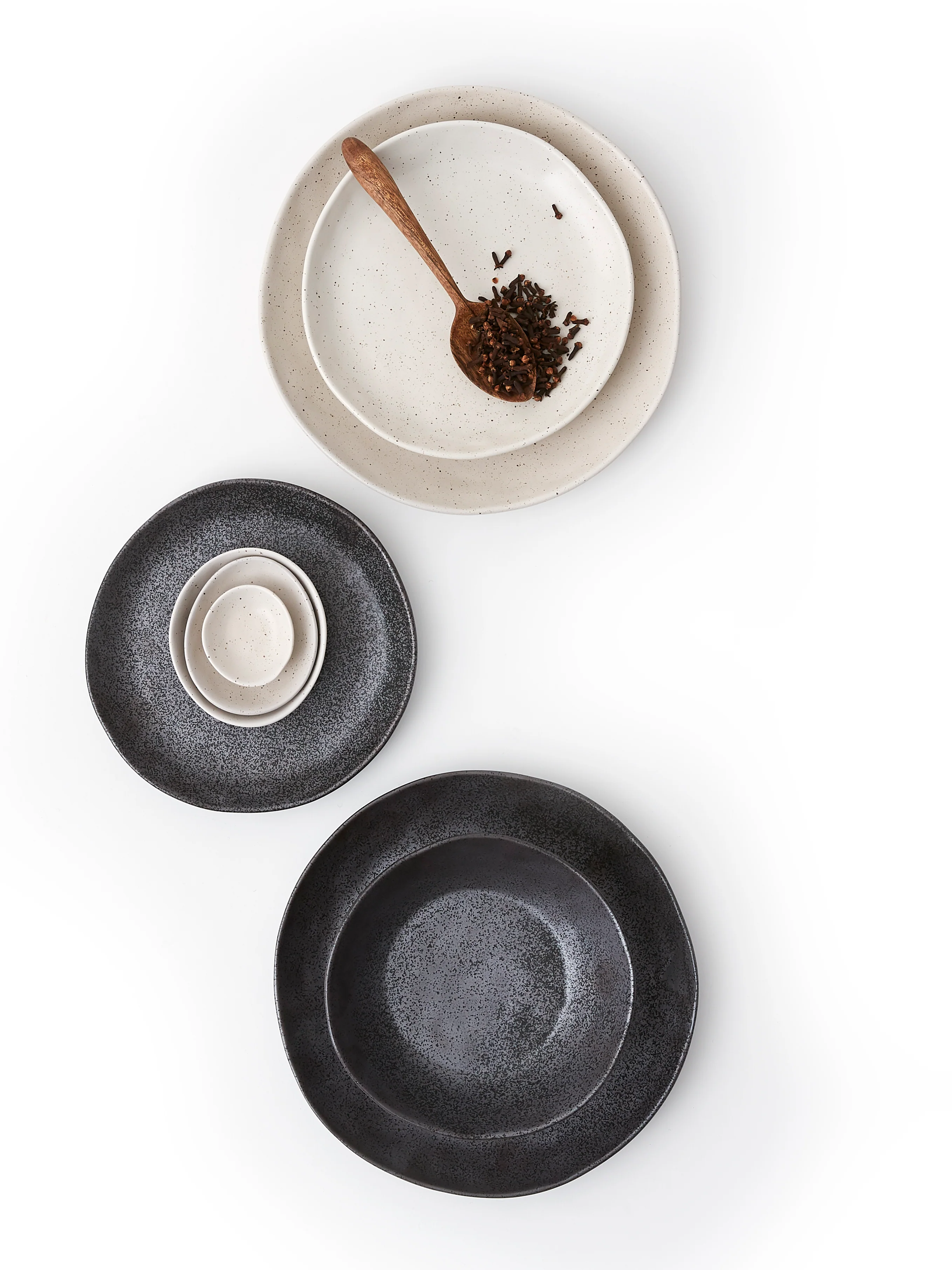 Earth Side Plates / Black - Image 2